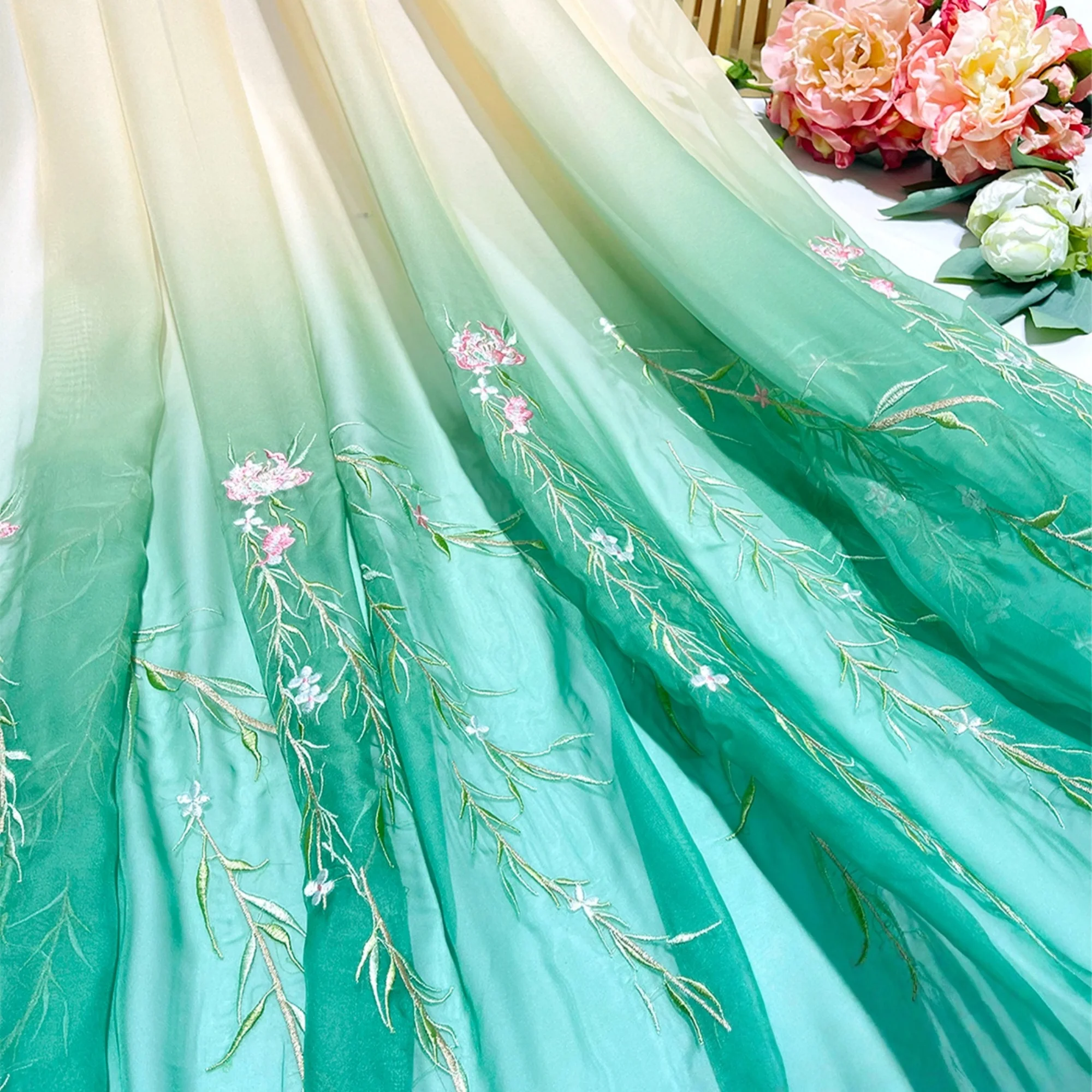 

100CM X 150cm Embroidery Willow ,Lolita fabric,for DIY Ruskirt,for kawaii Dress,for Hanfu Birthday Graduation Design Dress makin