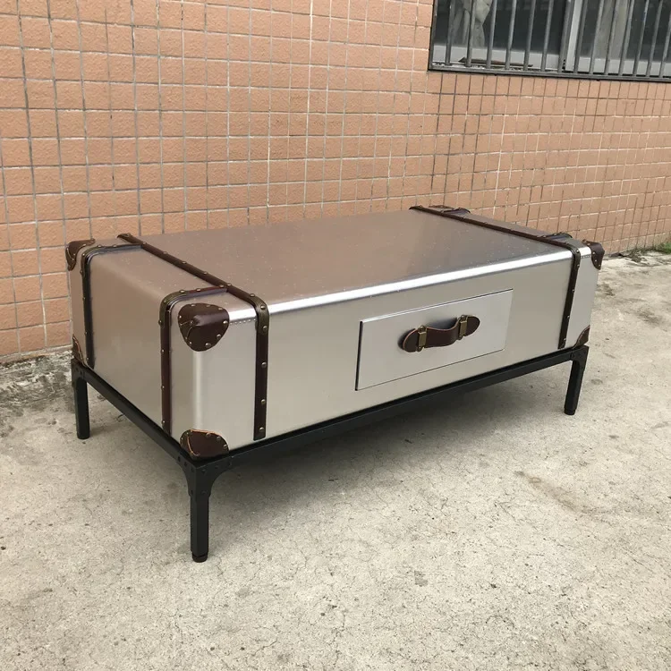 

American country bar industrial style furniture retro old tea table aluminum box office personalized coffee table