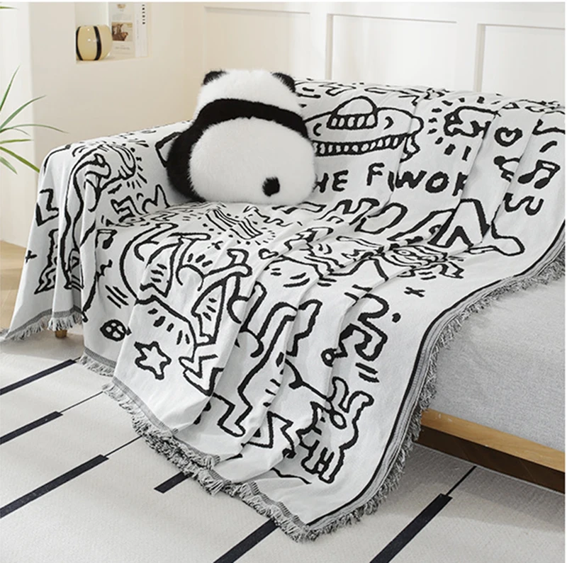 Double-Sided Black White Soft Throw Blanket Graffiti Carpet Towels Bohemian Sofa Nap Blanket Home Decor Camping Picnic Travel