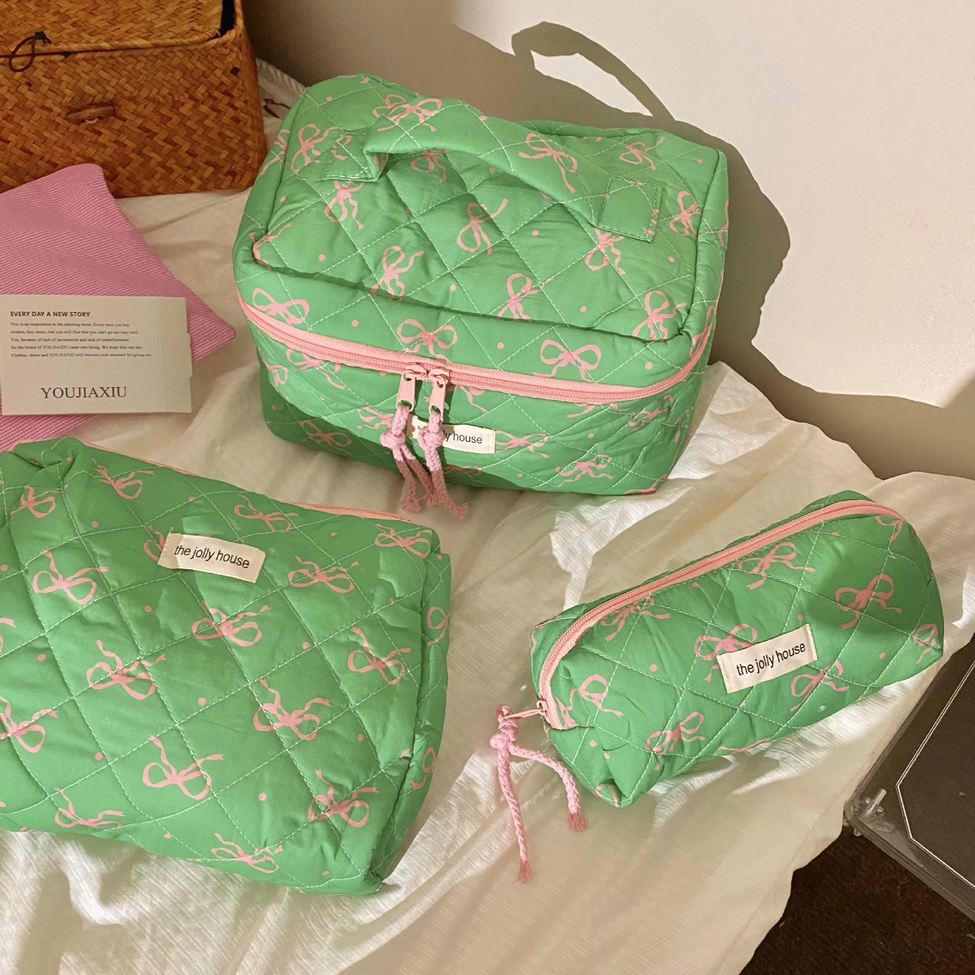 Green Pink Contrasting Bow Makeup Bag Large Capacity Portable Travel Toiletry Bag Storage Bag