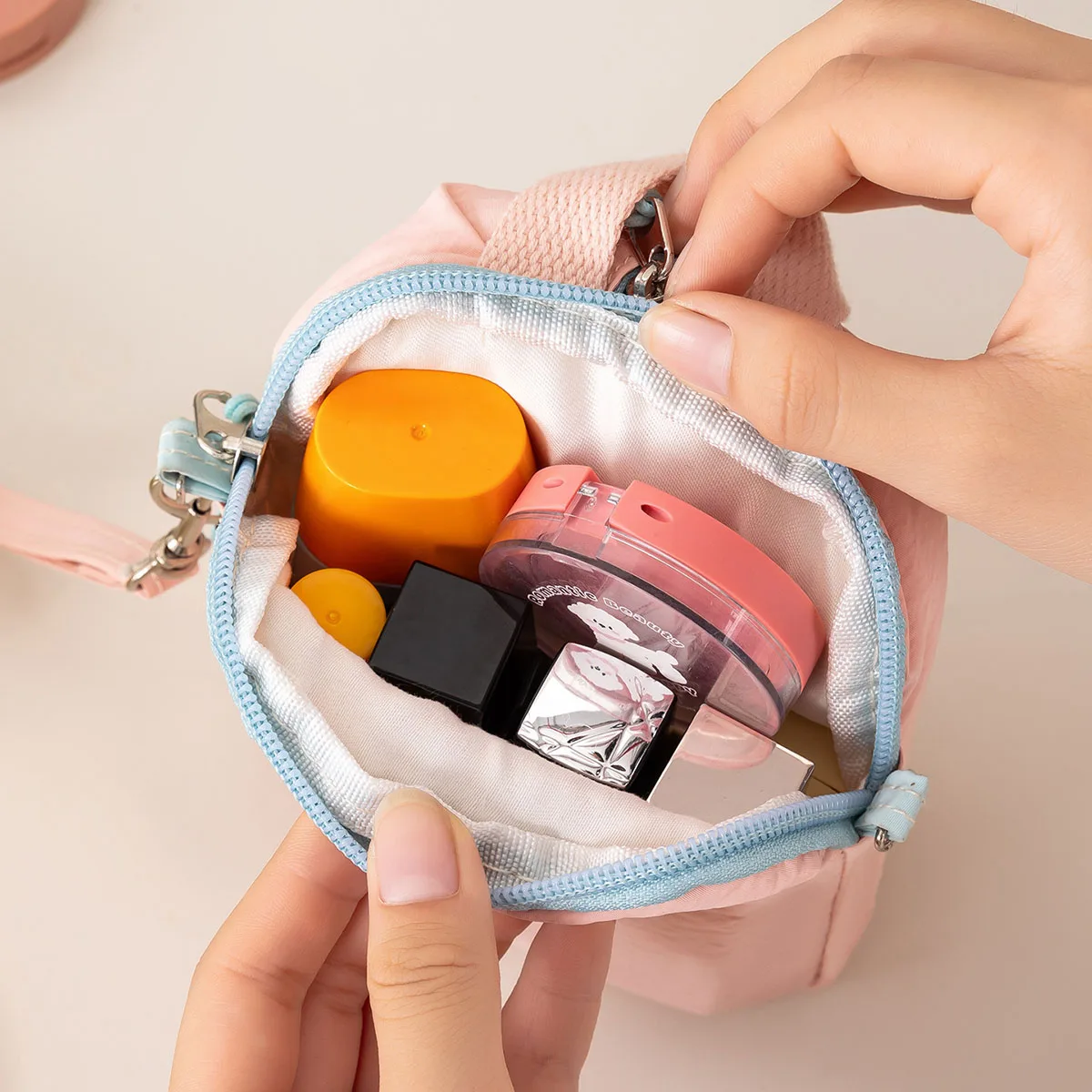 Underwear Socks Storage Bag Small and Portable Travel Cosmetics Storage Bag Short Travel Underwear Socks Organizer Bags view 5