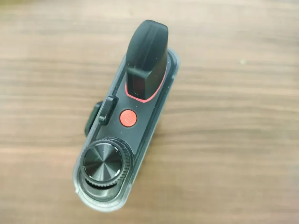 วิทยุสื่อสารแบบพกพา IP68 4G POC หน้าจอสัมผัส 4 นิ้ว ความจุ 3+32GB ระบบปฏิบัติการ Android 12.0