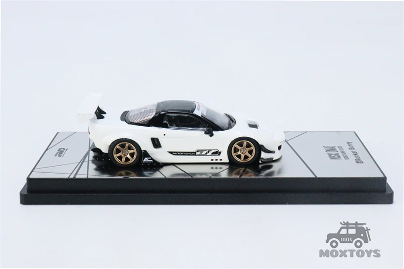 INNO 1:64 Honda NSX(NA) rocket bunny v2 aero Collection of die-cast alloy car decoration model toys