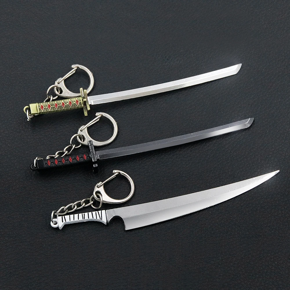 Anime Bleach Kurosaki Ichigo Zangetsu Sword Keychain Tensa Zangetsu Zanpakuto Weapon Pendant Key Chain for Men Car Keyring Gift