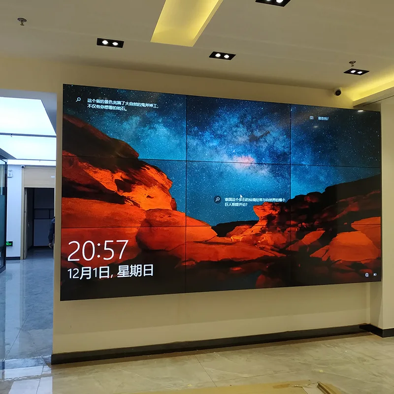 Tela de parede de TV LCD BOE emendada de 47 polegadas para uso interno com função SDK e exibição de texto, sinalização digital e exibição de produto