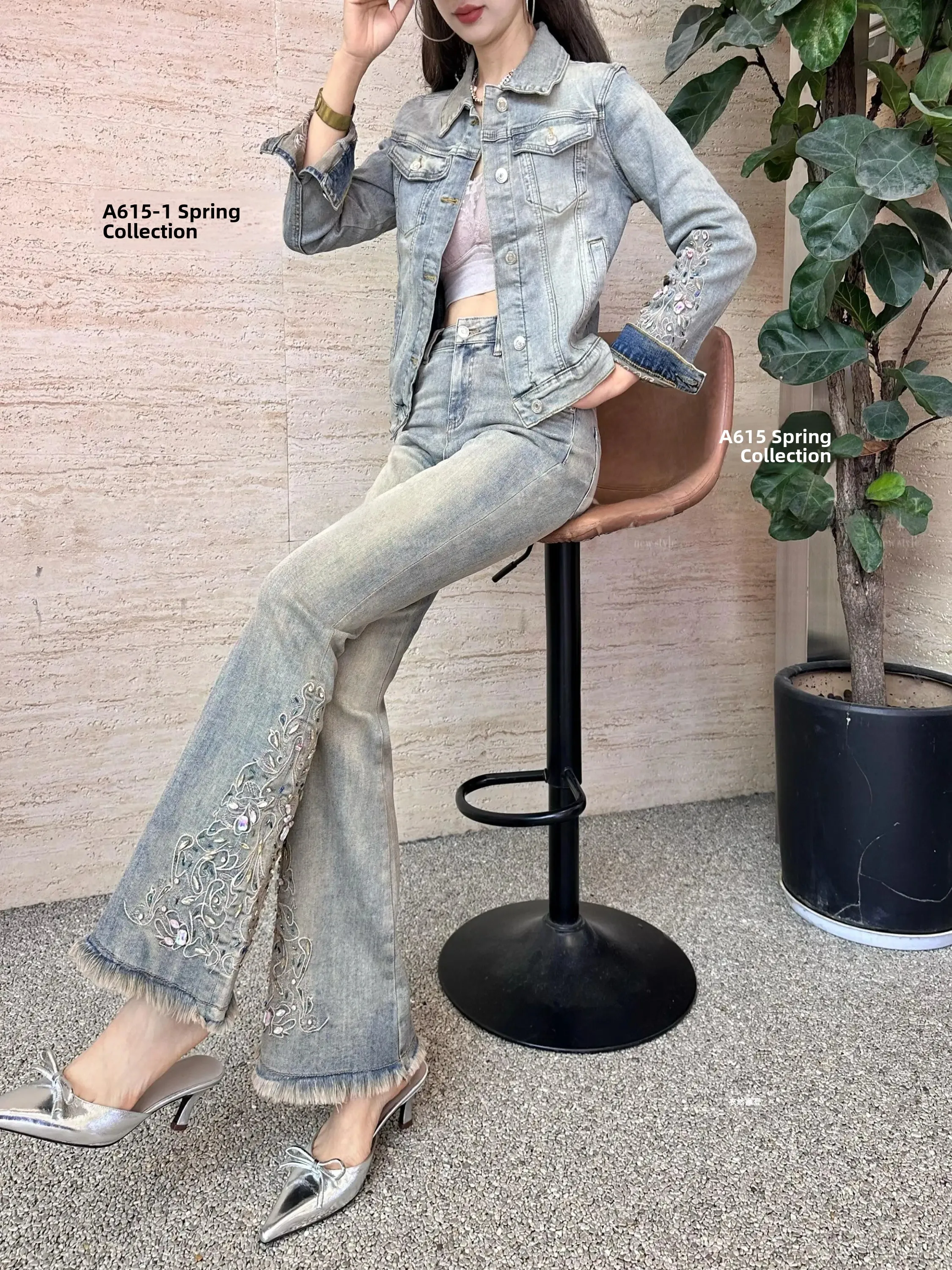 Elegant Embroidered Flower Denim Jeans High Waist Cotton Stretch Spring 2025 Fashionable Micro Flared Pants Set Versatile