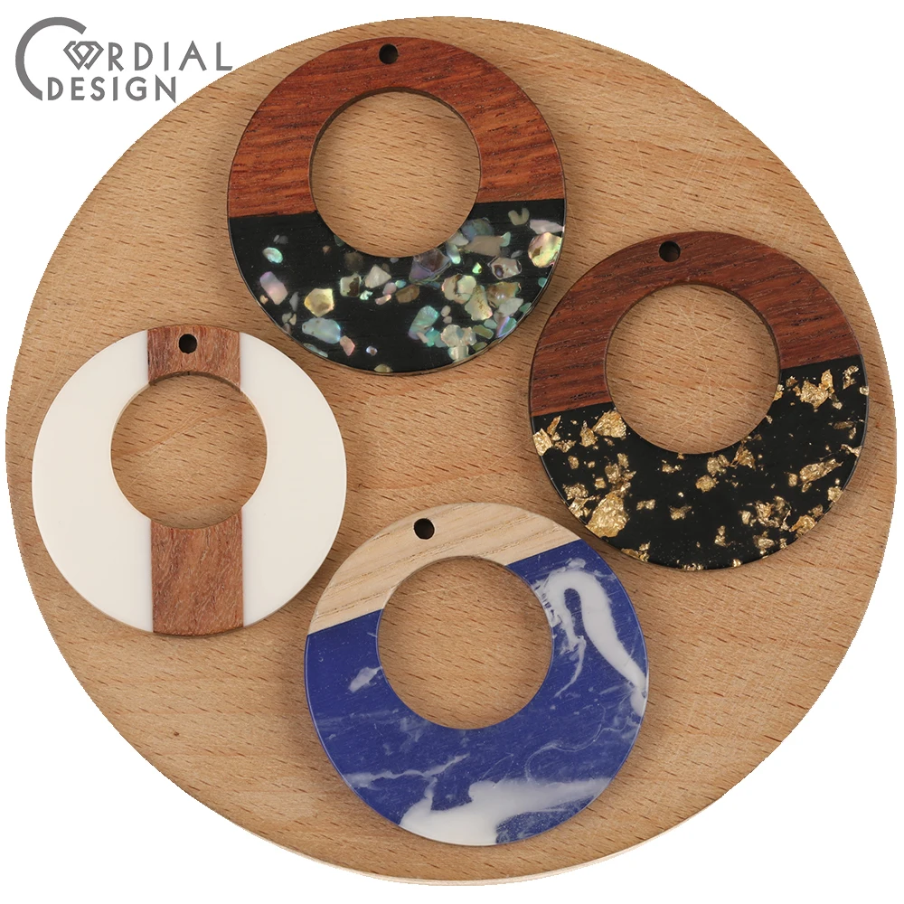 

Cordial Design 30Pcs Earrings Accessories/Hand Made/Pendant/Natural Wood & Resin/Coin Shape/Jewelry Findings & Components/Charms