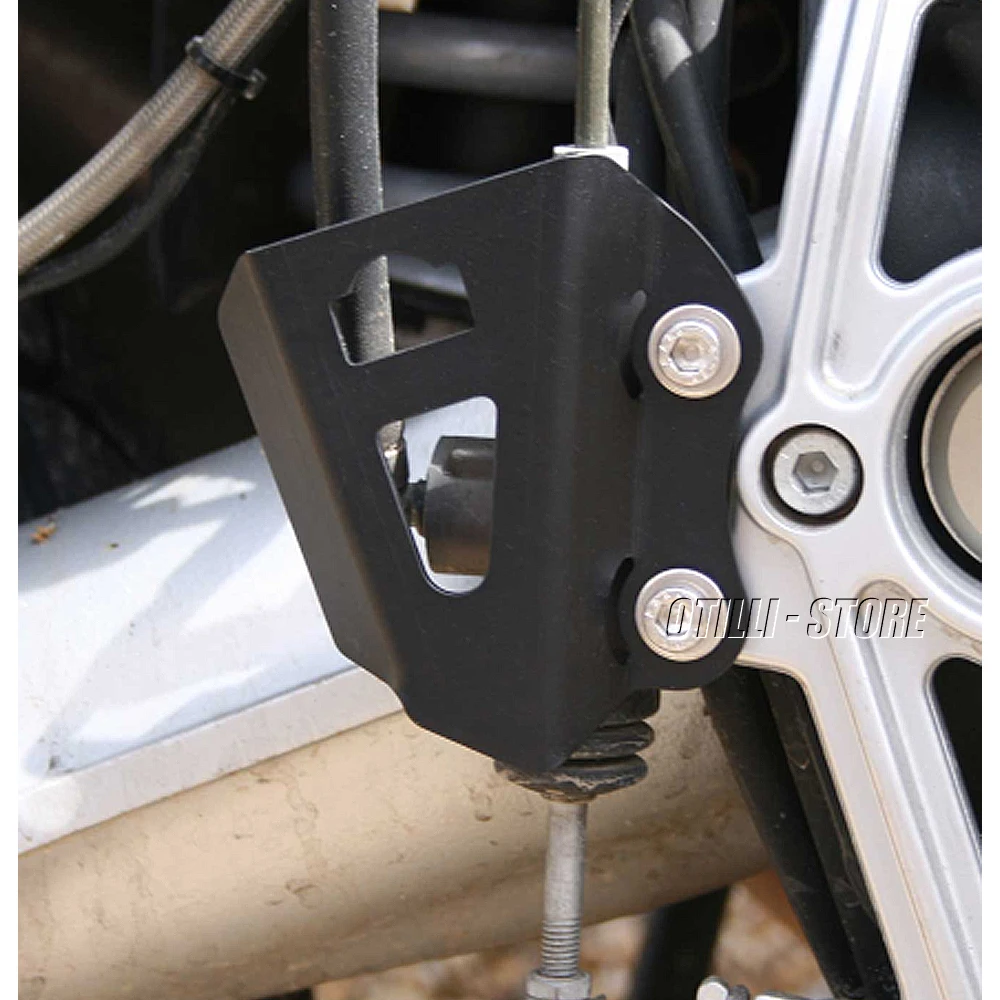 New Motorcycle Rear Brake Master Cylinder Guard Heel Protective Cover Guard Aluminium For BMW R1200GS R1200GSA R1150GS R1150GSA