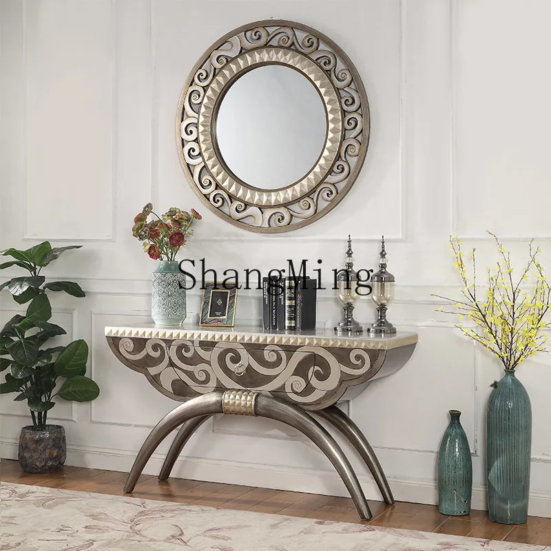 

CL Light LuxuryCorridor End View Terrace Villa Silver Foil Entrance Table Aisle Case