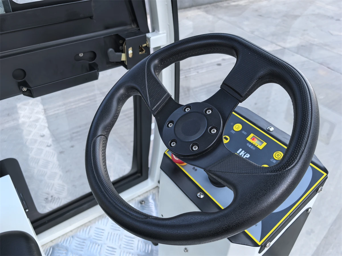 Elektrische reinigingsproducten Auto om Street Ride On Floor Remover Clean Road Sweeper Machine schoon te maken