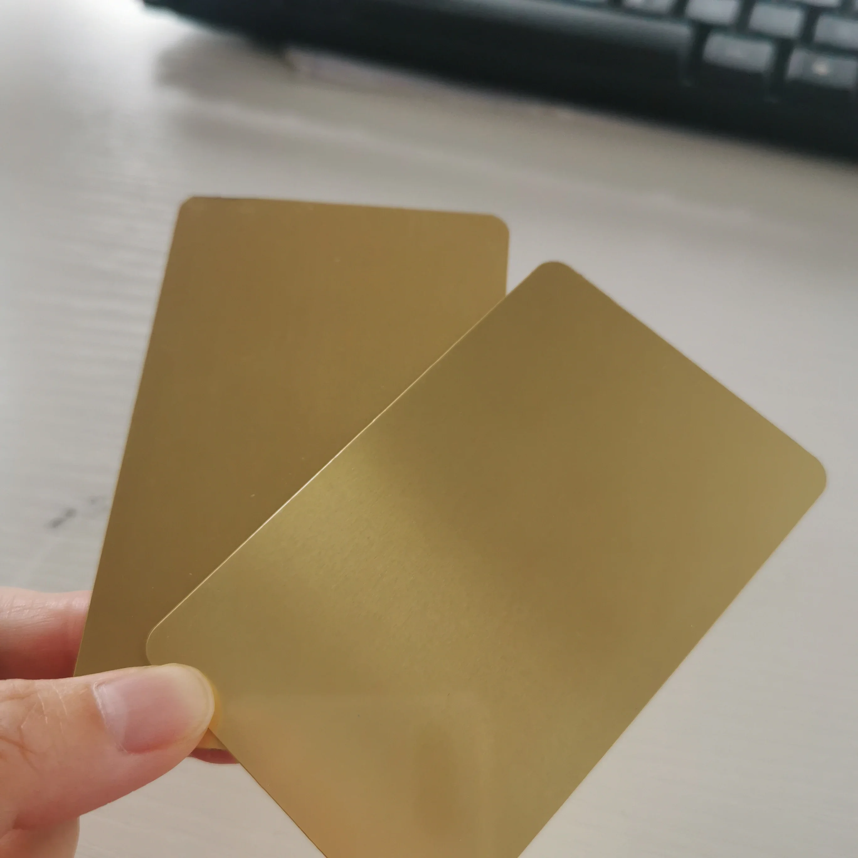 بطاقة عمل معدنية بسمك 0.8 مم، بطاقة عمل مؤكسدة من الفولاذ المقاوم للصدأ مع حجم بطاقة الائتمان