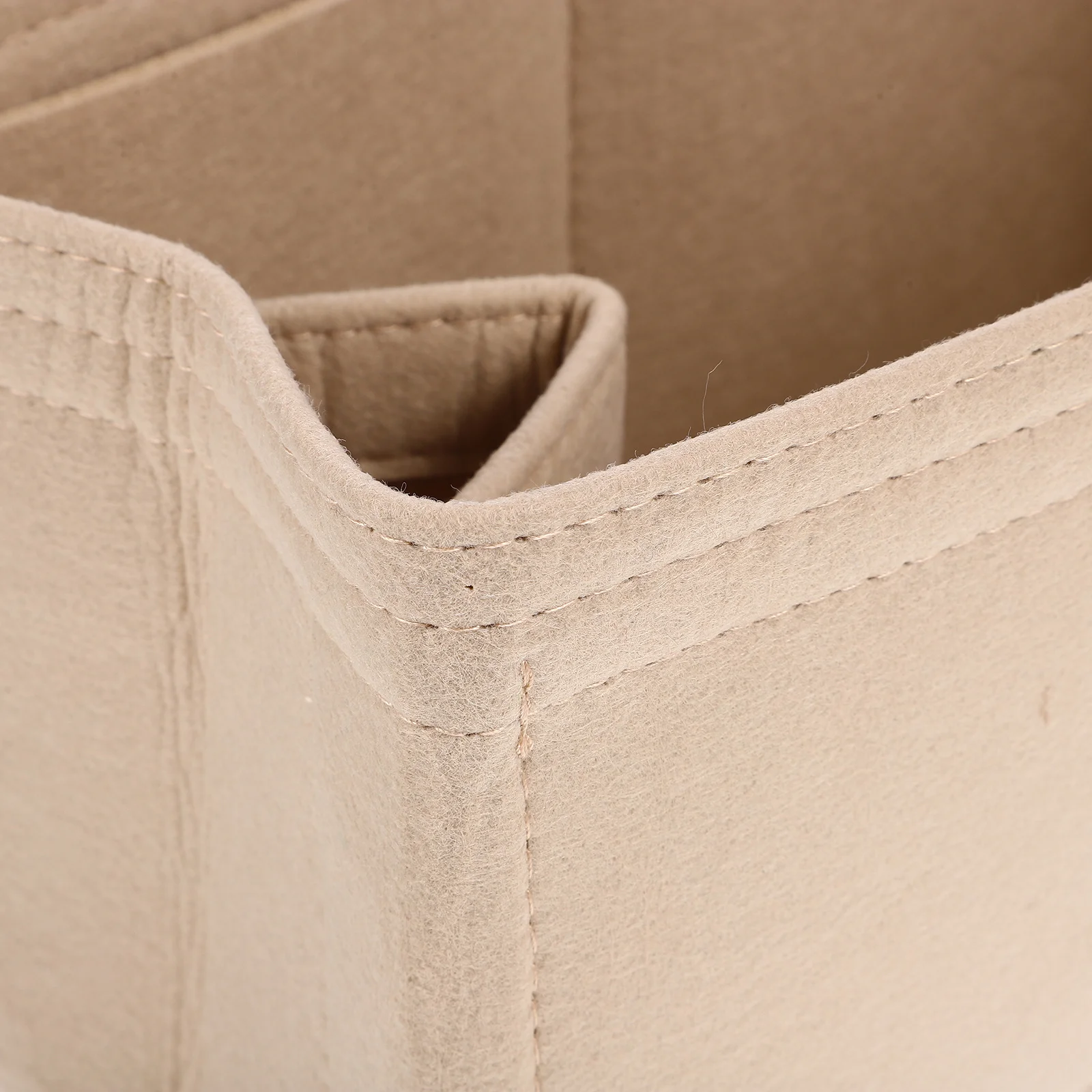 

1Pcs Felt Storage Pouch Light Brown Large Makeup Organizer Bag for Home Dorm Travel Bag Makeup Pouch