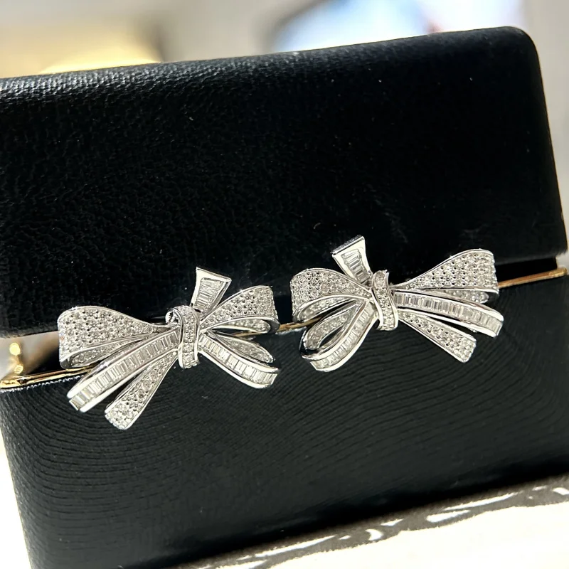 S925 Sterling silver bow ribbon full diamond stitching square diamond stud earrings Bow precision classic texture