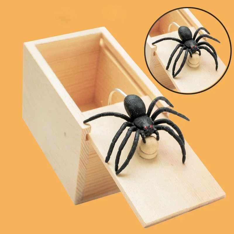 Tricky Toy Simulation Spider Wooden Box Spoof Insect Spider Box Creative Haunted House Horror Scene Layout Small Wooden Box