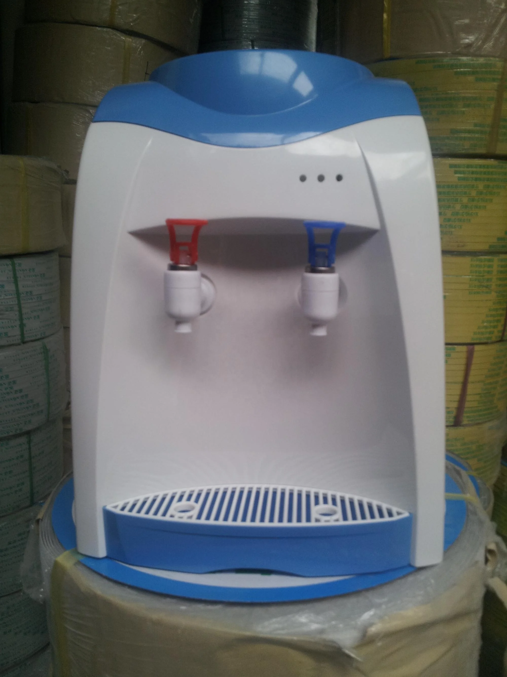 Dispenser air pendingin meja Mini, Dispenser air pendingin listrik dingin dan panas