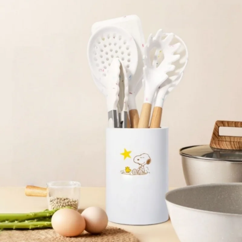 

6PCS New Snoopy non stick cookware Kawaii Anime 6-piece set cartoon Girl Heart filter spoon soup spoon spatula scoop clip Gifts