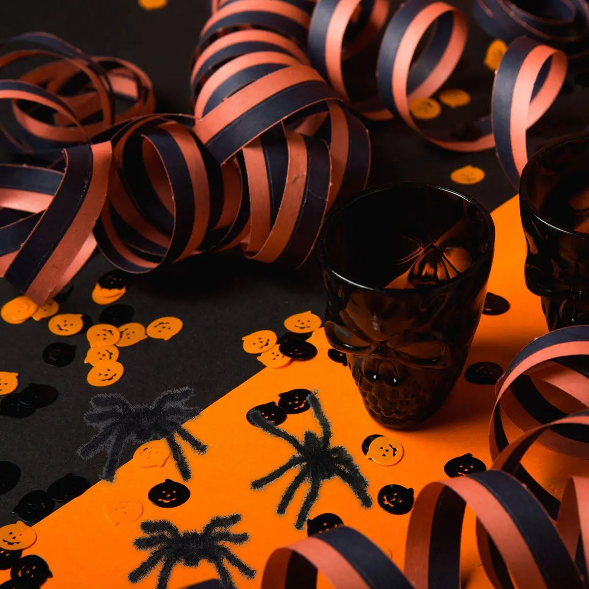 

20Pcs Realistic Spider Props Artificial Plastic 5Mm Long Hair Scary Halloween Festival Prank Haunted House Trick Props Black