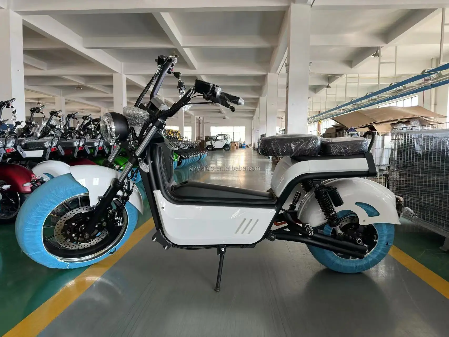 Factory Stock Electric Motorcycles HL5.0S 4000w Motor 30AH 63V Electric Scooters High Capacity Battery For Adult