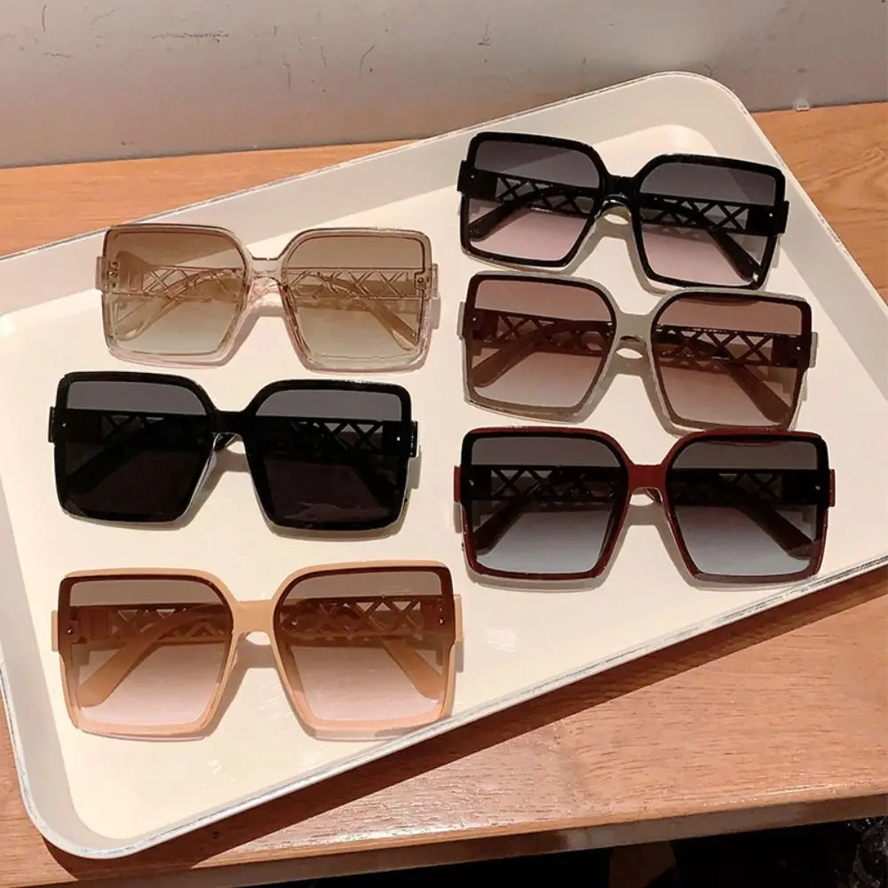 New Summer Large Frame Sunglasses Retro Fashion Multicolor Square Eyeglass Hollow Out Design Women Men Sunscreen Eyewear