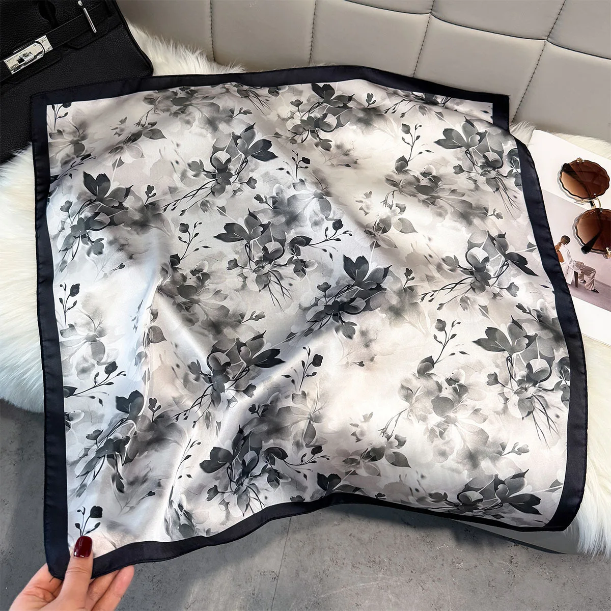 

High Quality Silk Scarf Women Shawl Wrap Female 65x65cm Square Bandana Neckerchief Foulard Hijab Hairband Beach Cover Up Scarf