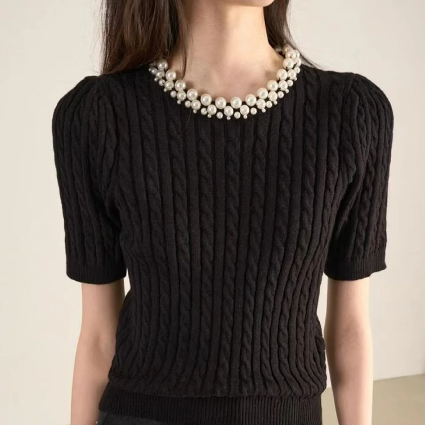 

Faionable Slim Fit round Ne ort Sve Knitted Top Summer Small Fraance Sle Early Autumn Design Sense Bead Decoration