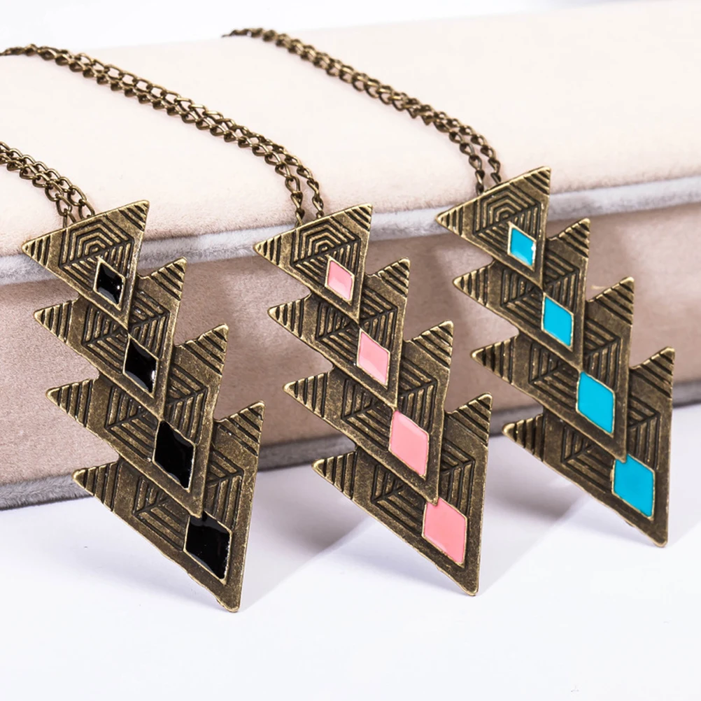 

Fashion Necklace For Women Retro Style Long Chain Ethnic Charming Drip Oil Triangle Pendant Elegan Goth Gift Christmas Mother'S