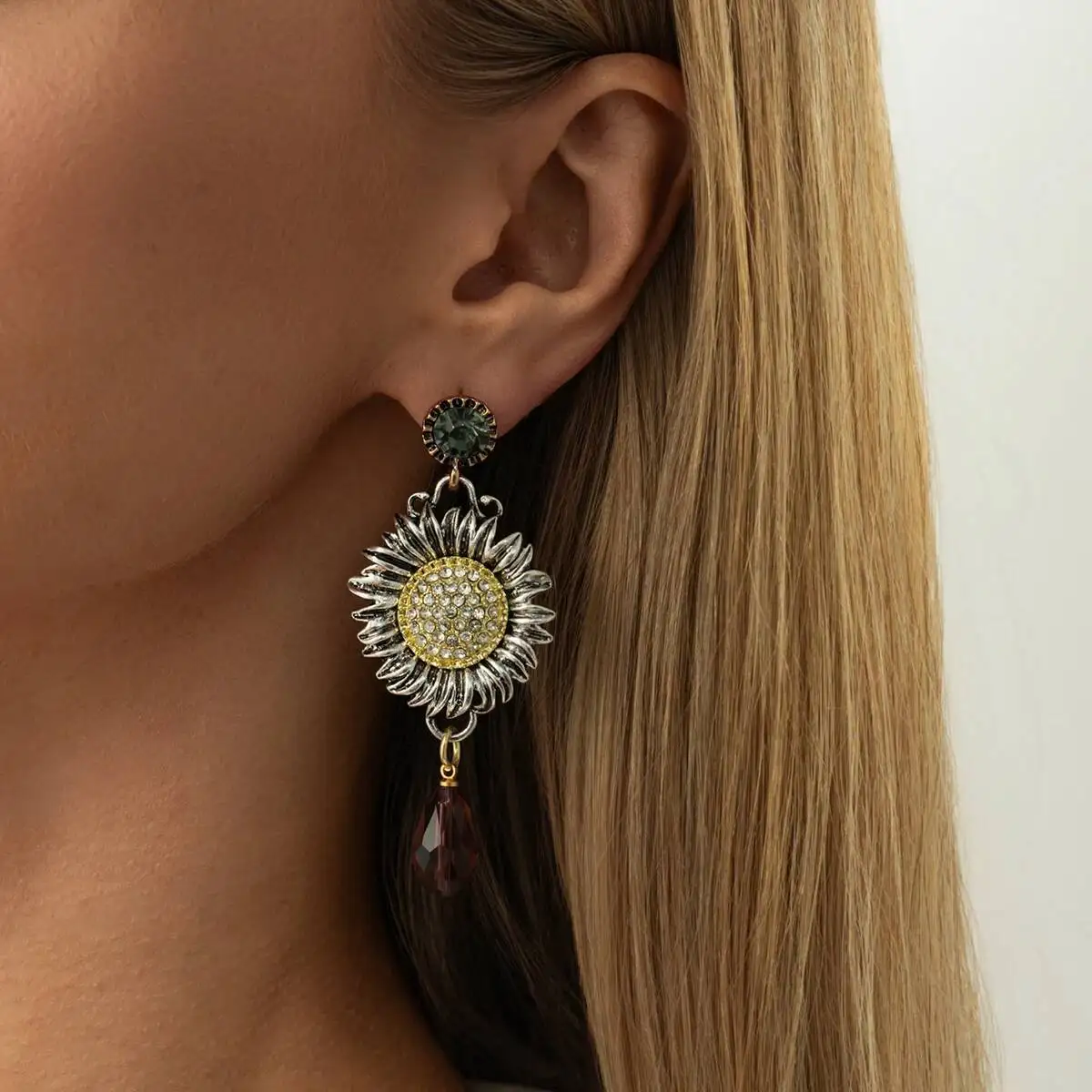 IngeSight.Z خمر أنيقة عباد الشمس إسقاط أقراط امرأة 2026 الكلاسيكية المبالغة القرط مأدبة مجوهرات اكسسوارات هدية #3