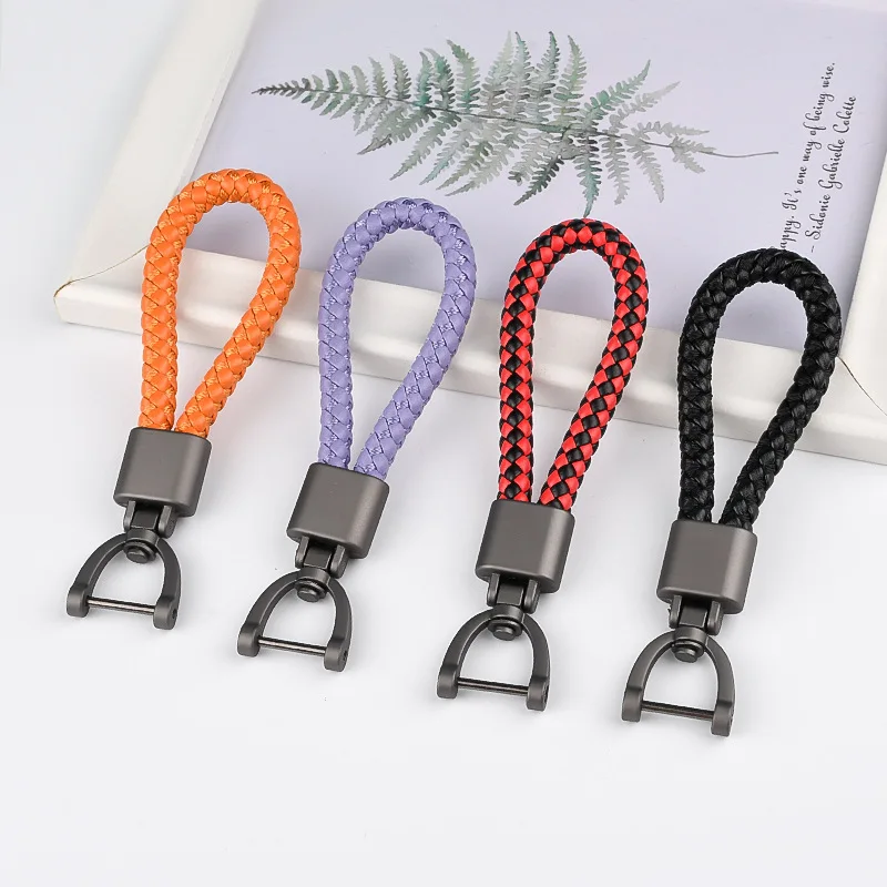 High-Grade Keychain for Men Women Rotatable Key Chain Luxury Hand Woven Leather Horseshoe Buckle Car Key Ring Holder Accessories