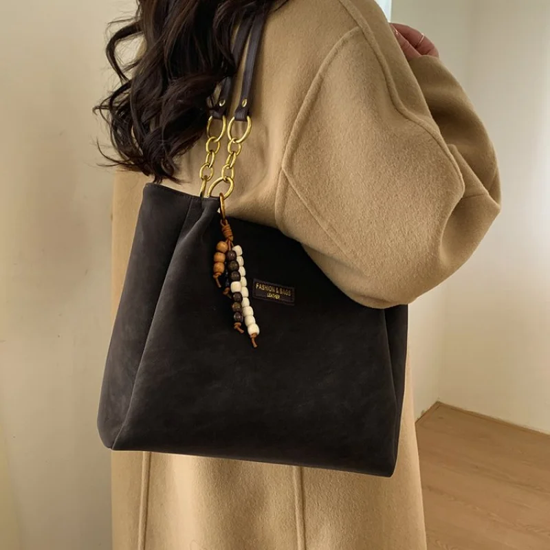 

High-End Women's Simple Vintage Leather Shoulder Bag Paris Fashionable Elegant Ladies Casual Crossbody Bag