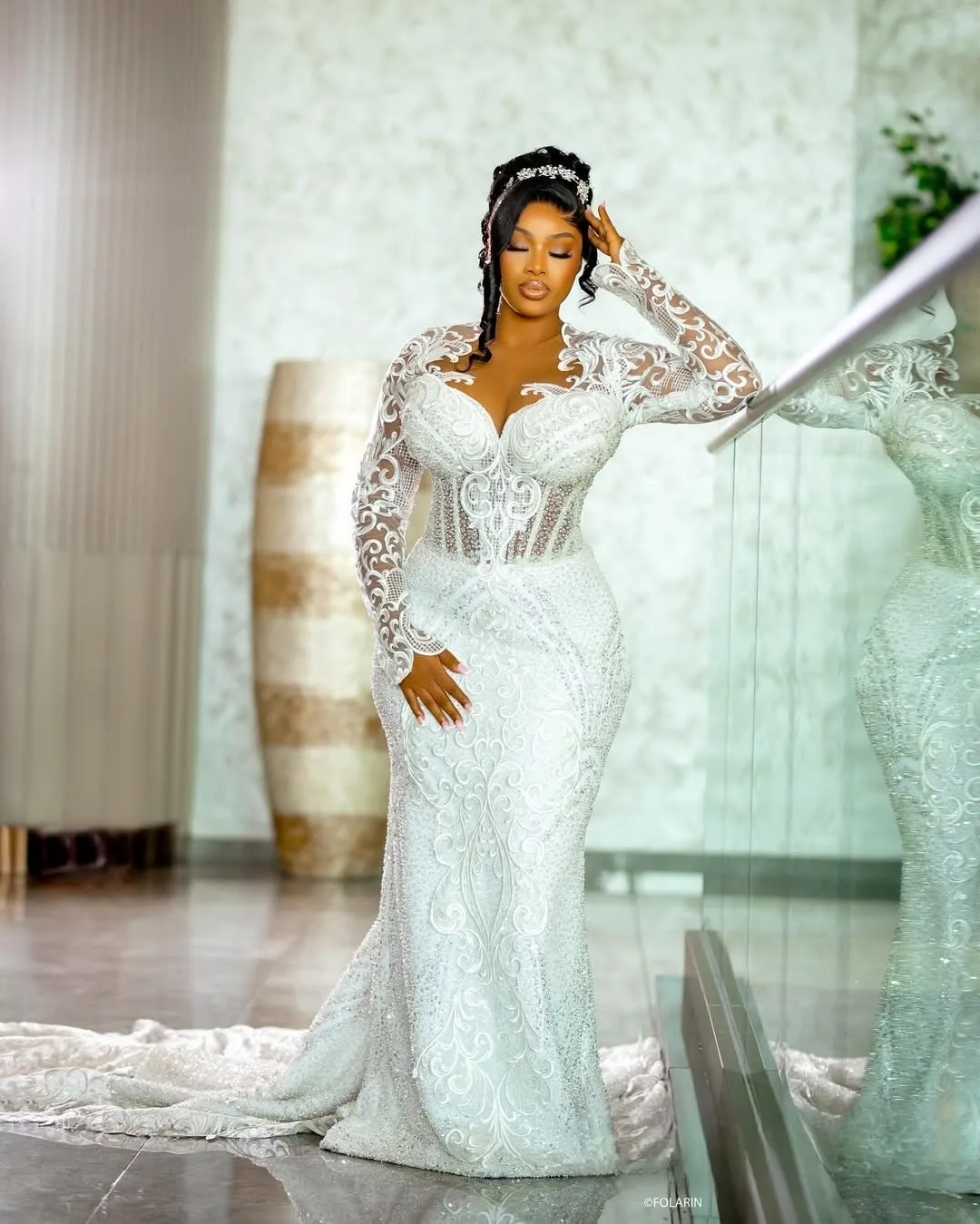 

Customized V Neck Embroidery Beads Mermaid Wedding Gown For Bride Vestido De Noiva Full Sleeves Corset Back Bridal Gowns