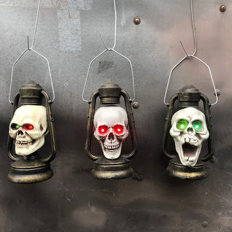 

Small lantern Halloween party scenery trick props scary skull portable haunted house decoration