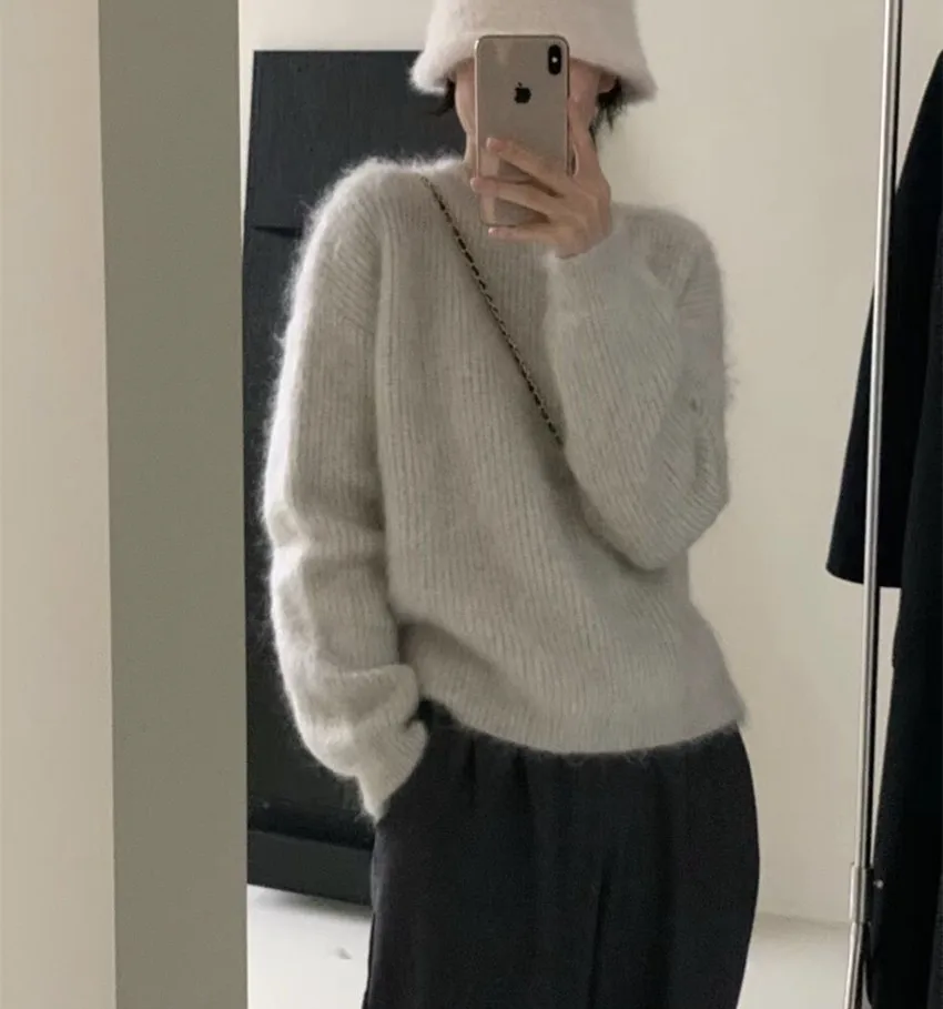 New 2024 Fall Winter Fashion Gray Mohair Knitting Loose Pullovers Fashion Women Round Collar Soft Thick Warm Long Sleeve Sweater