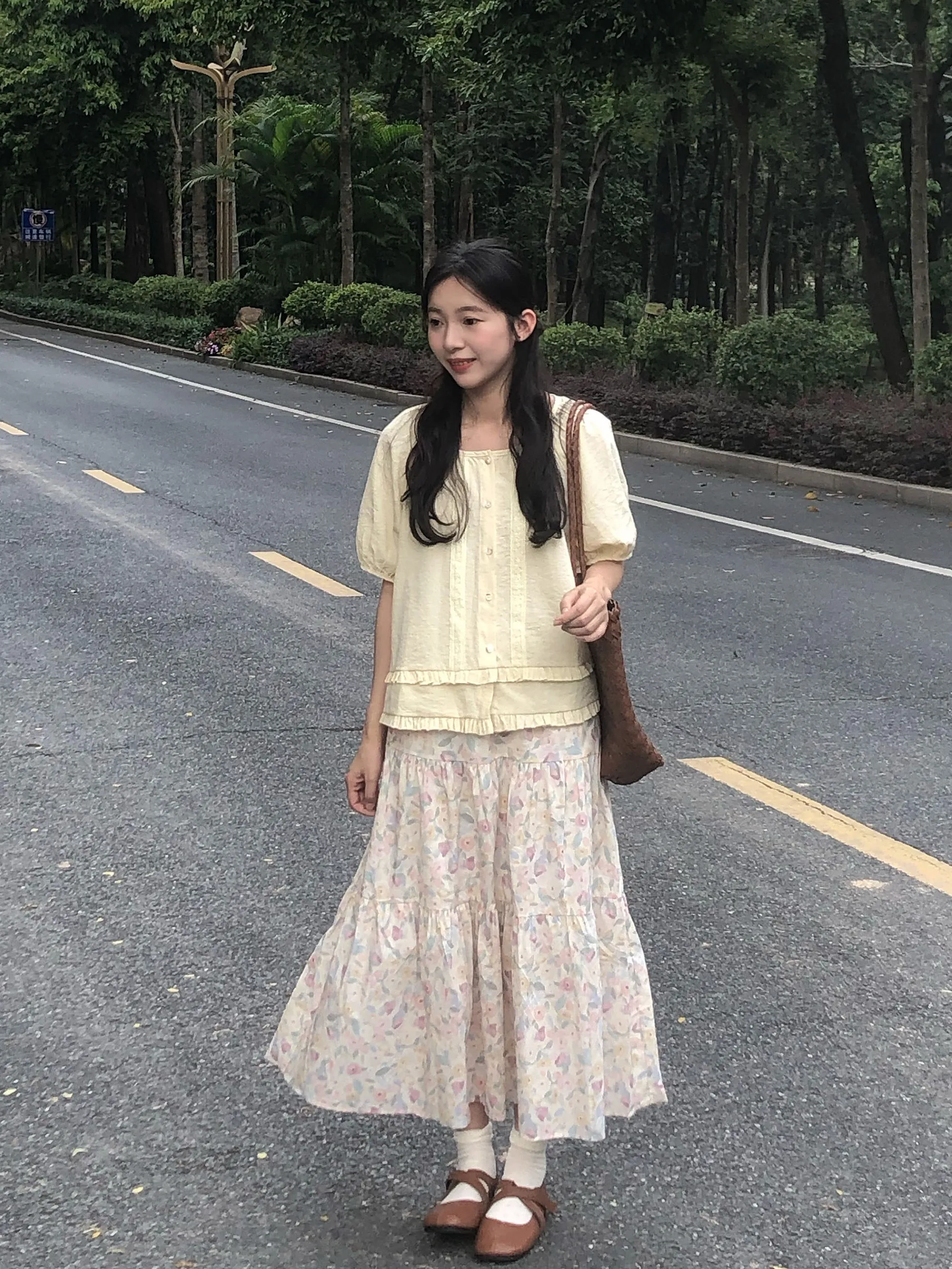 

Женская летняя модная рубашка в французском стиле из хлопка с коротким рукавом, с принтом под дерево, универсальный топ, подходит для маленьких размеров