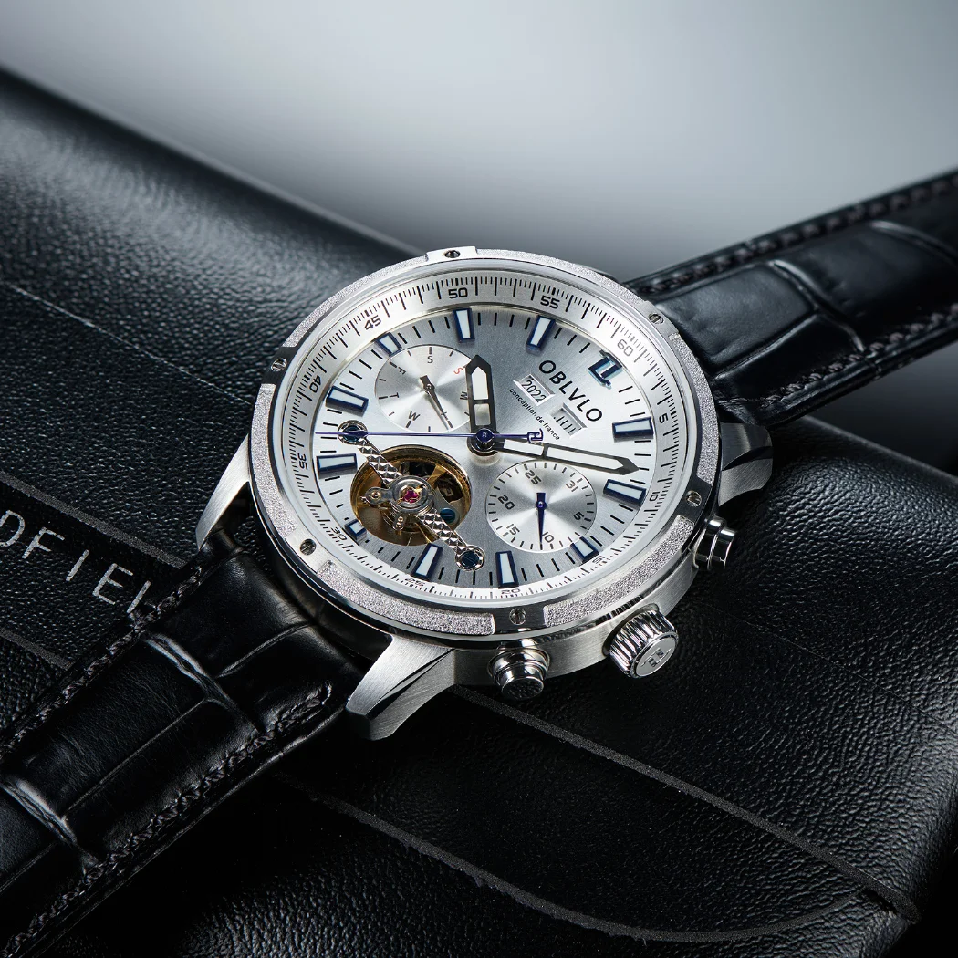 مستطيل رجال الأعمال ساعة أوتوماتيكية توربيون الميكانيكية مضيئة حزام من الجلد الياقوت مقاوم للماء التقويم الأسبوع شهر CM-T