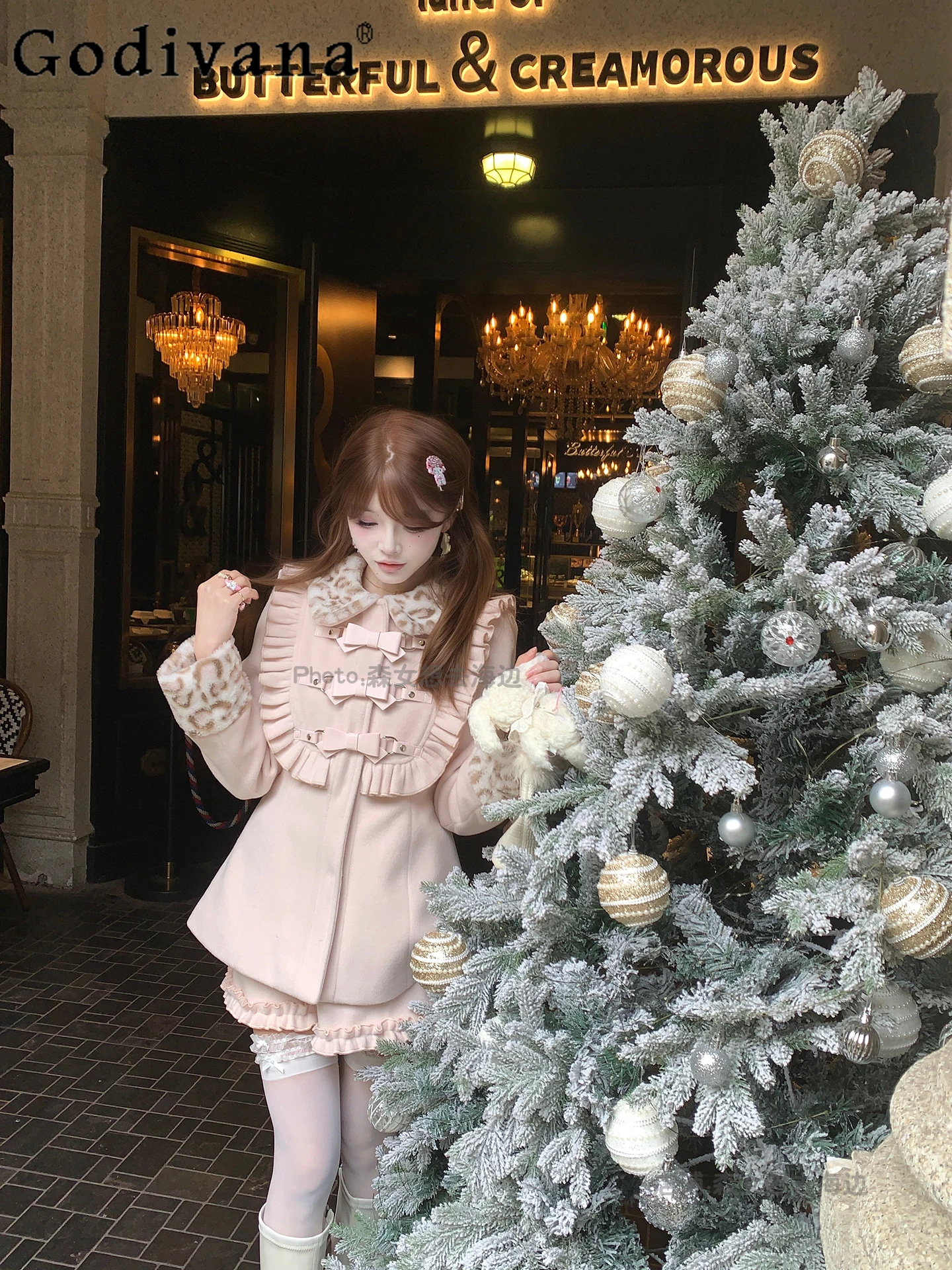 

Милое японское оригинальное кружевное пальто в стиле Лолиты с бантом для девочек, утолщенное теплое шерстяное пальто для куклы, комплект