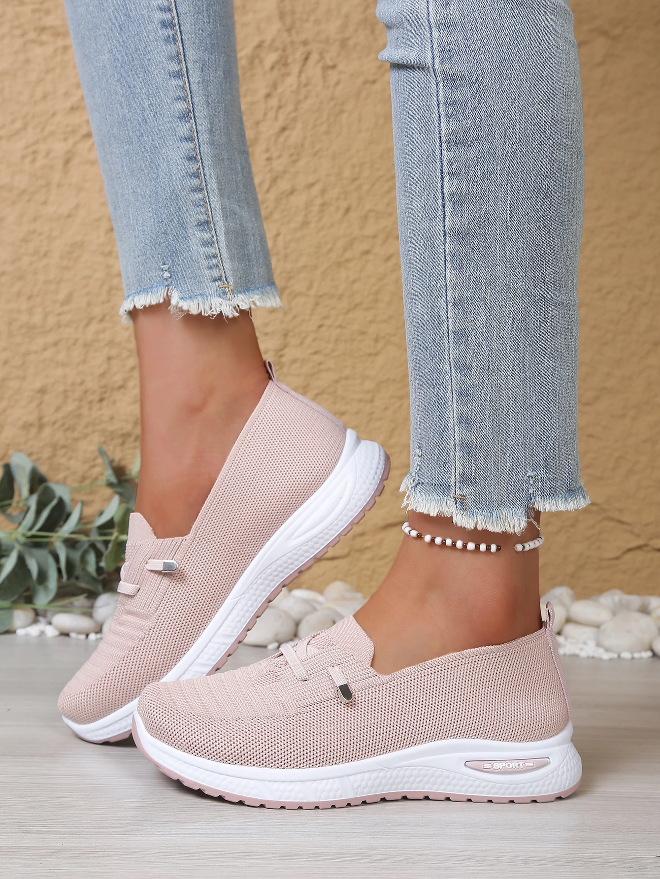 Atmungsaktive Mesh-Slip-On-Freizeitsneaker für Damen, leichte Plateau-Wanderschuhe, bequeme Alltagsschuhe für Mütter, 4 Farben erhältlich – Detail 11