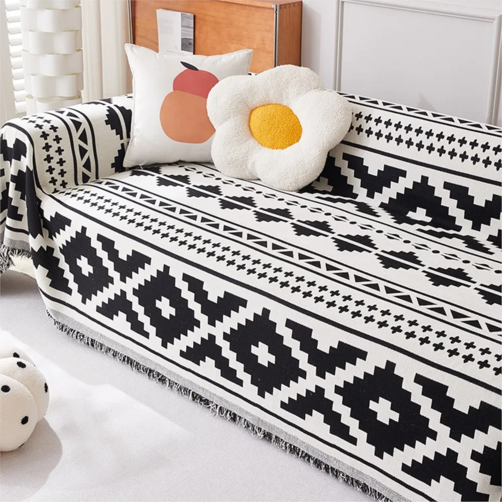 Boho Geometric Throw Blanket Chenille Sofa Towel Cover Both Sides Universal Four Seasons Simple Non Slip Sofa Cushion Cover