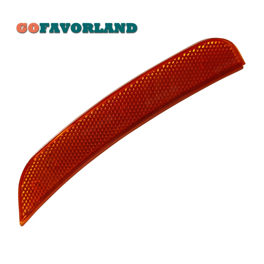 

Rear Left Or Right Bumper Red Led Marker light Plastic 68213845AD 68213844AD For Chrysler 300 2015-2021