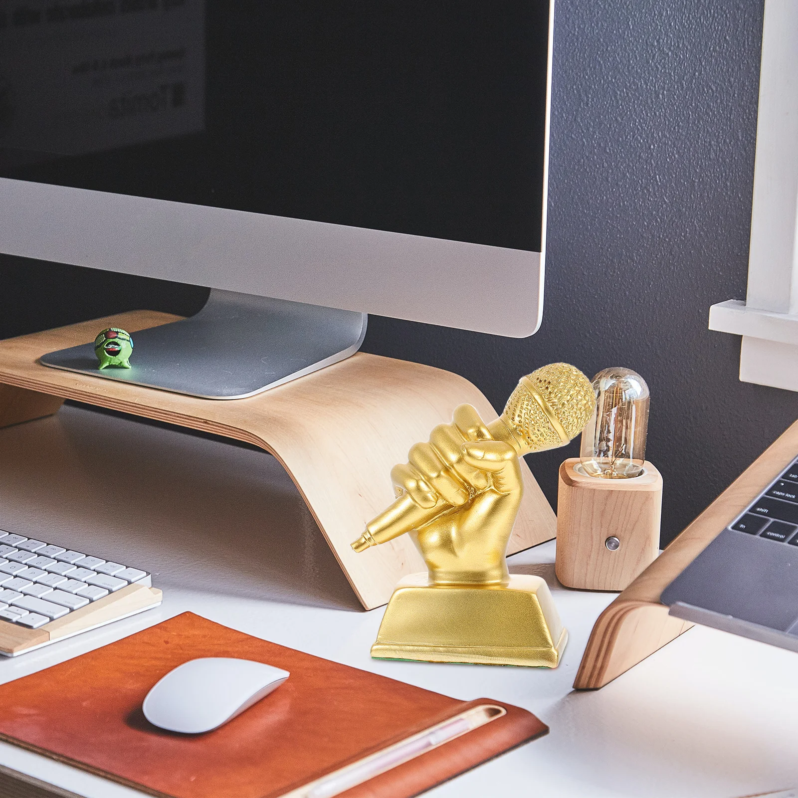 Trofeo in resina Microfono Ornamento Trofeo musicale per bambini Superficie liscia Nessuna sbavatura Trofei di longevità stabili Trofei