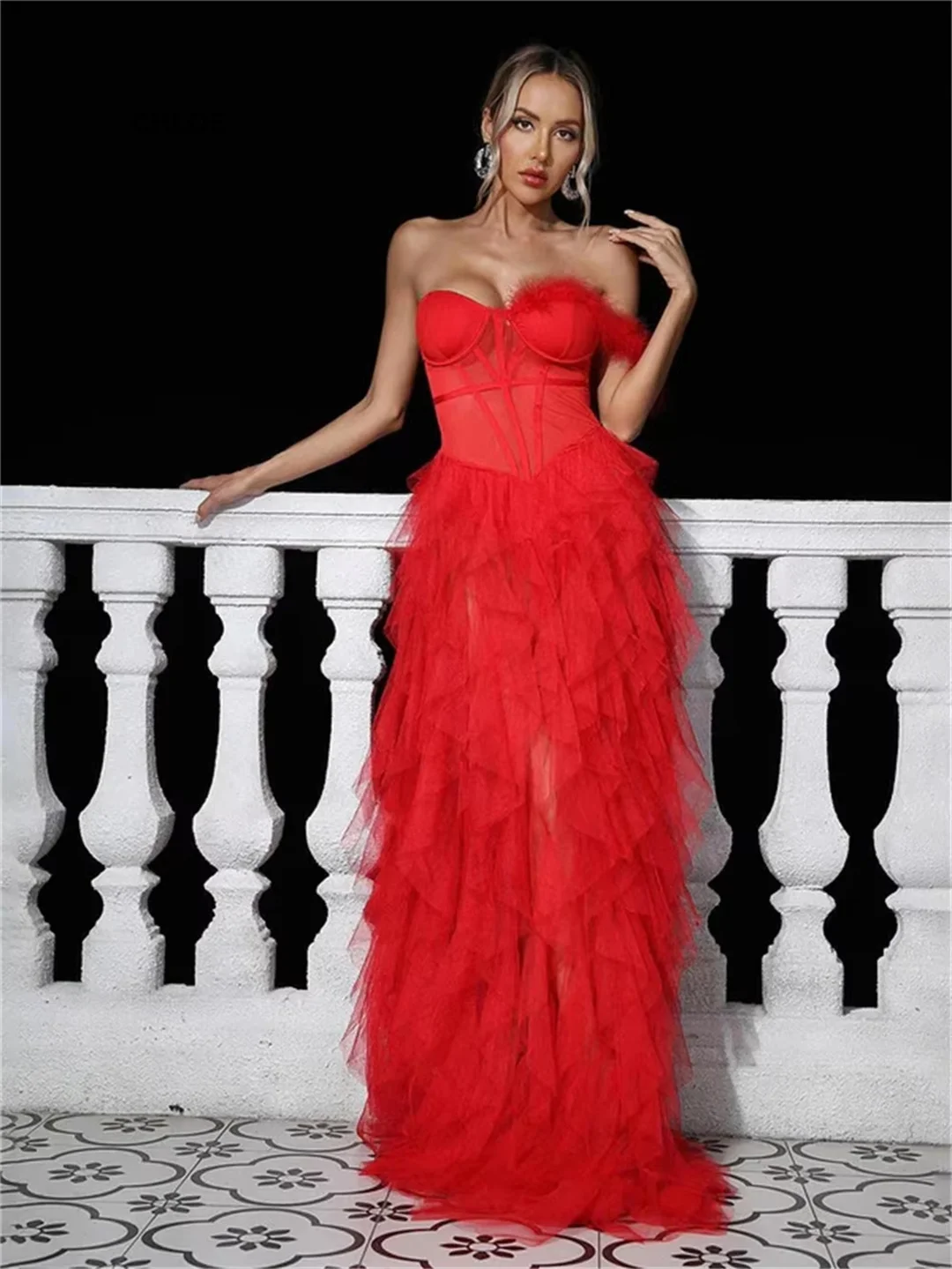 فساتين حفلات أنيقة مكشوفة الكتف للسيدات 2025 فستان سهرة فاخر خط فساتين مناسبة مخصصة للمناسبات الخاصة والحفلات الراقصة