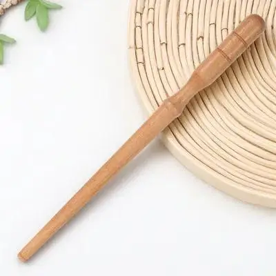 

Yarn Ball Winding Stick Wood Yarn Winder Durable Sturdy Non-Slip Grip Practical Organizer Tool Home Supplies Rope Winder