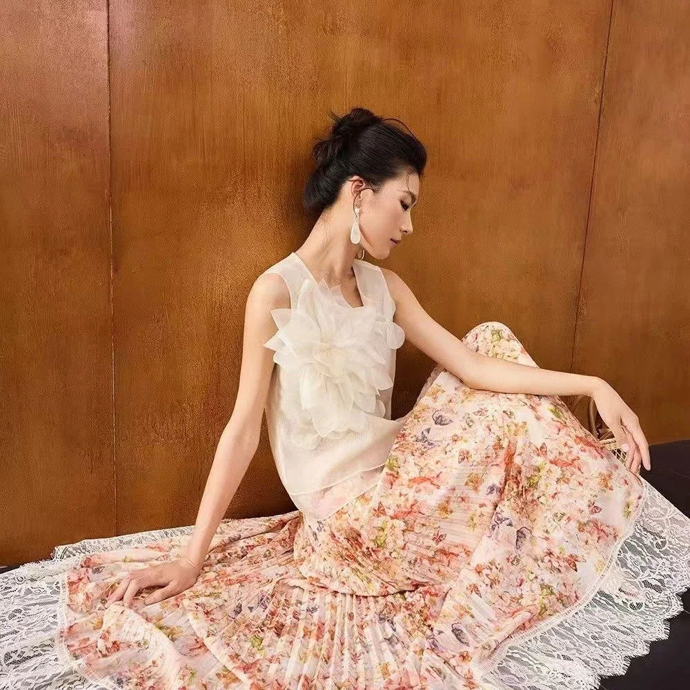 Printed Long Pleated Skirt Women Lace Patchwork Skirt 