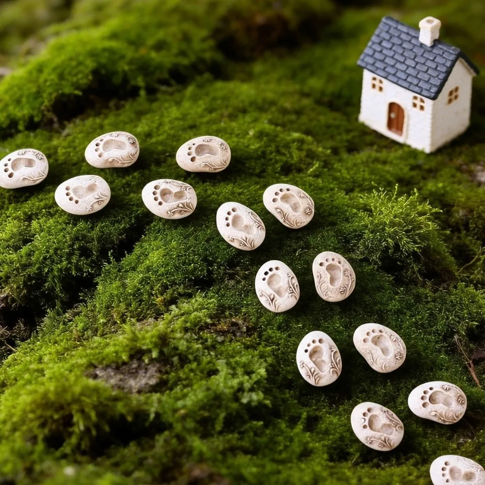 20PCS Resin Footprint Stepping Stones Decorative Small Potted Footprint Ornament Realistic Texture Footprint Paving Stones