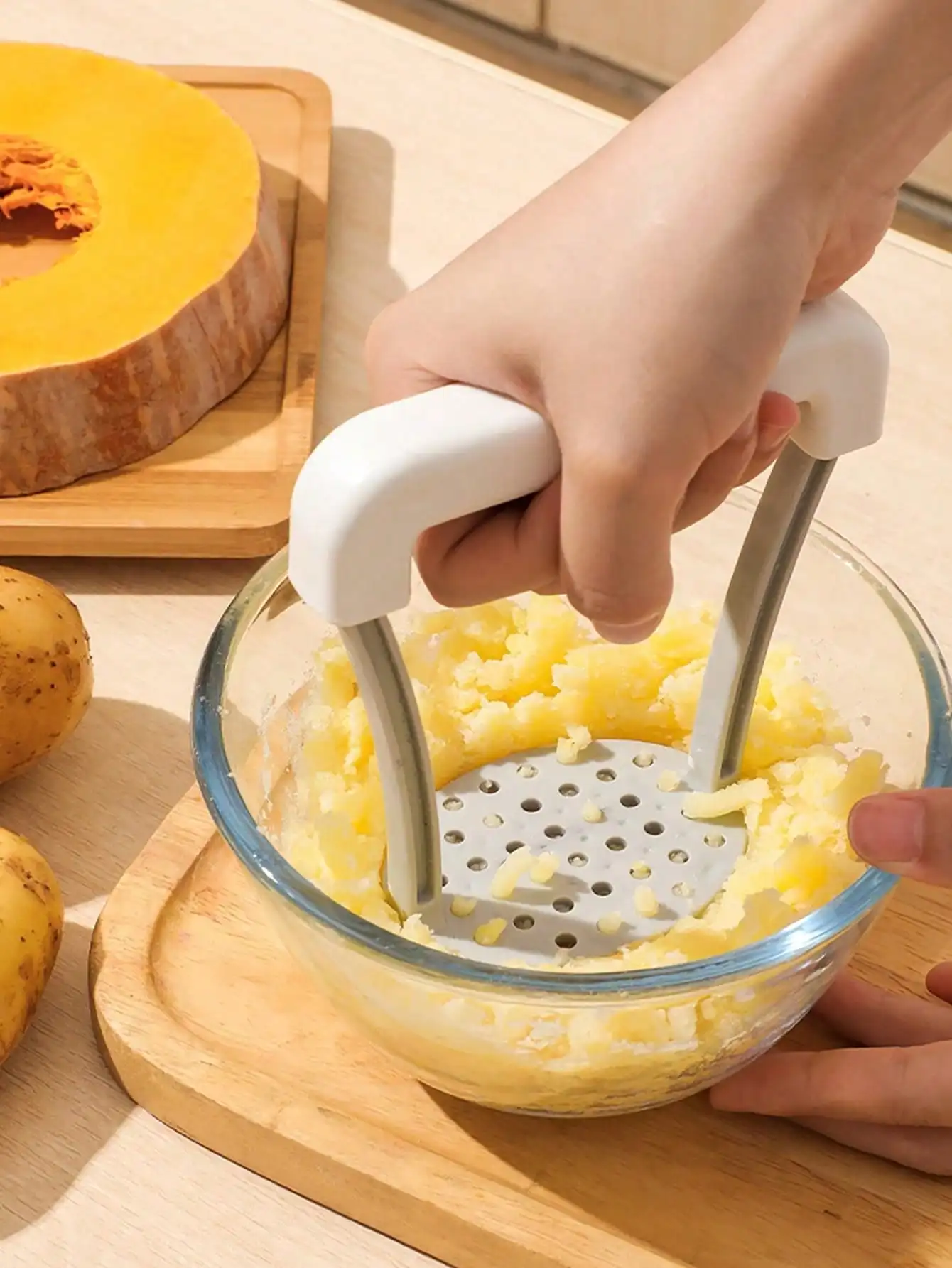 1pc Manual Potato Masher, Durable Plastic Hand-Operated Mashing Tool, Kitchen Vegetable & Fruit Crusher, G-Type Masher, Essential Kitchen Tool sh2412051117885953