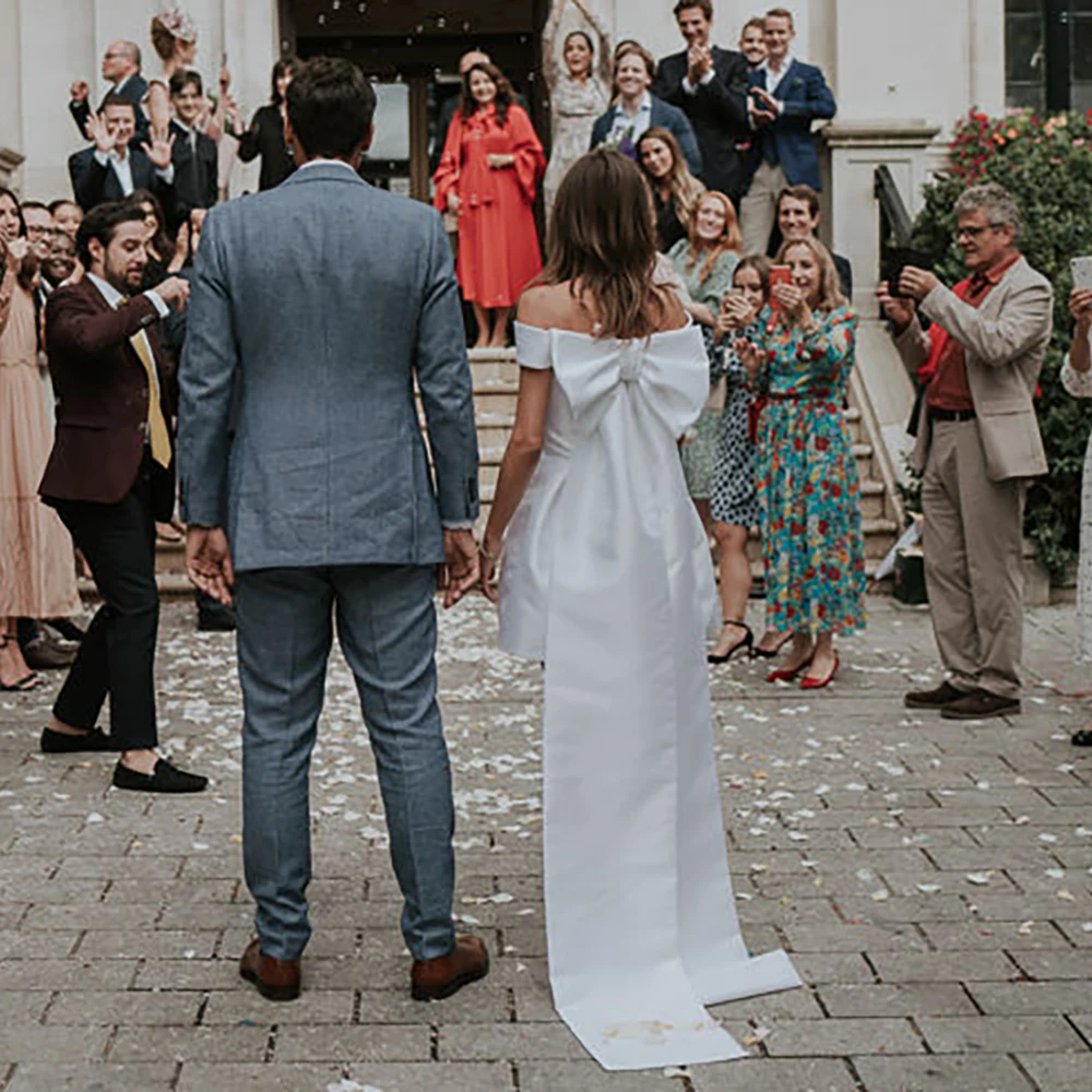 Mini robe de mariée courte en Satin, épaules dénudées, grand nœud, sur mesure, grande taille, livraison directe, au-dessus du genou, robe de mariage Chic