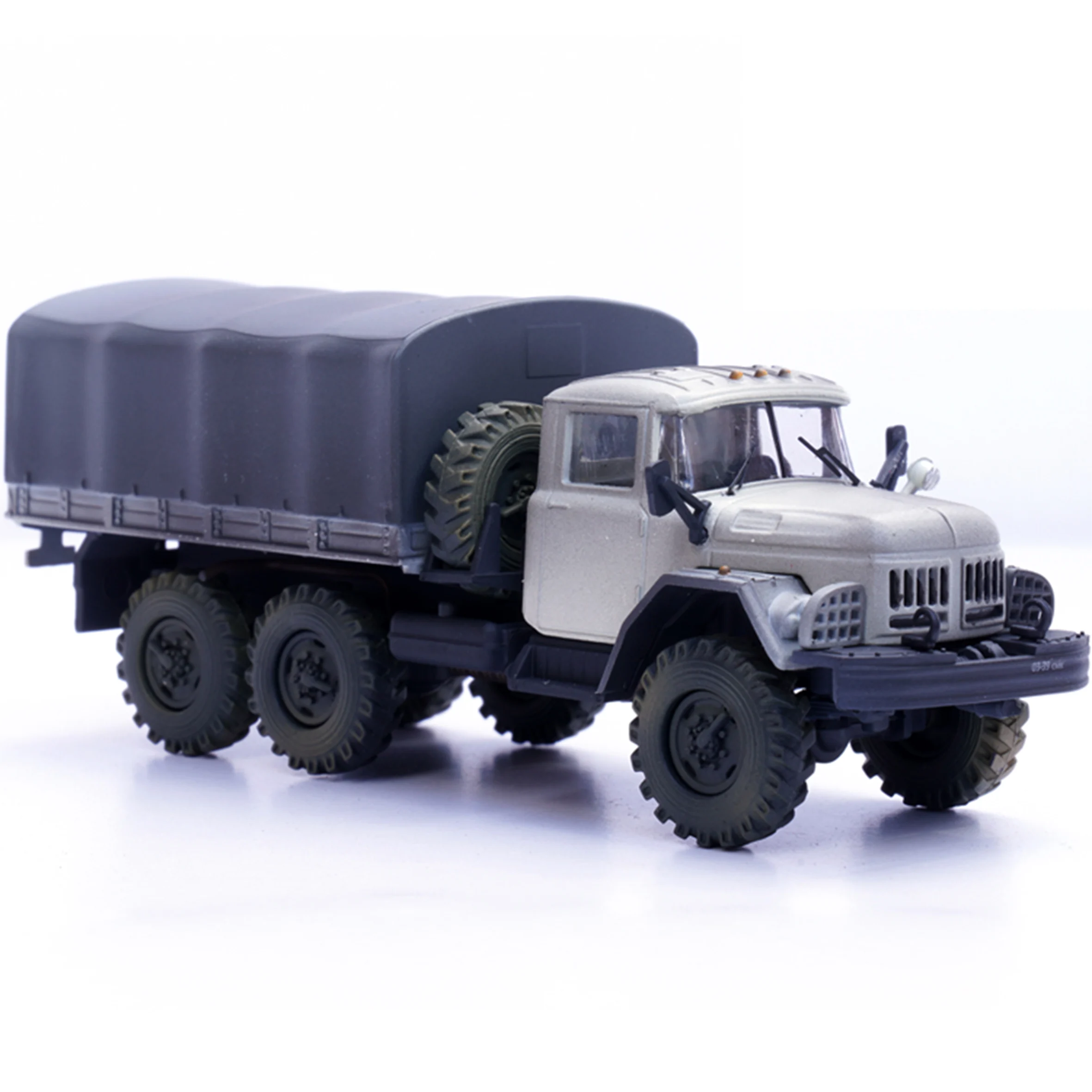 1/72 PZA12064LC Russian ZIL-131 Military Truck Model White Coating Finished product collection model