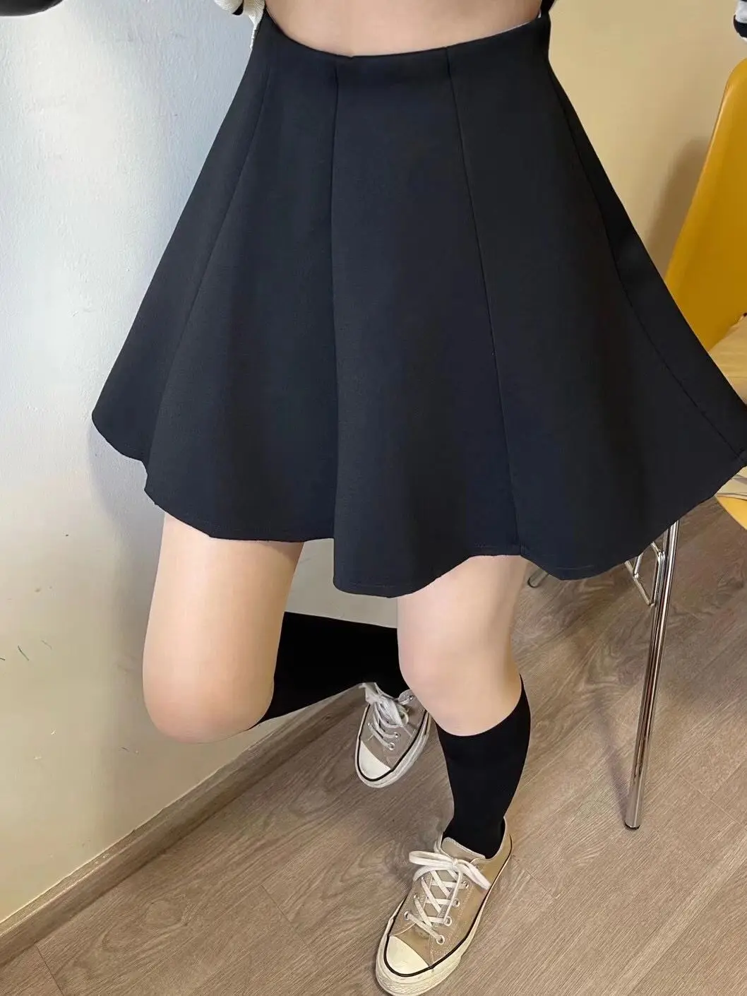 

Милая плиссированная шерстяная юбка оверсайз с высокой талией, стройнящая, с защитой от просвечивания, А-силуэт, короткая, для женщин, для повседневной носки, в корейском стиле