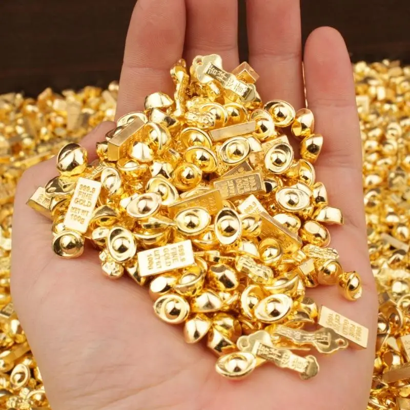 C 100PCS Plastic Gold Attract Wealth Luck Charms Mini Dollars Ingots Gold Melon Seeds Handicraft