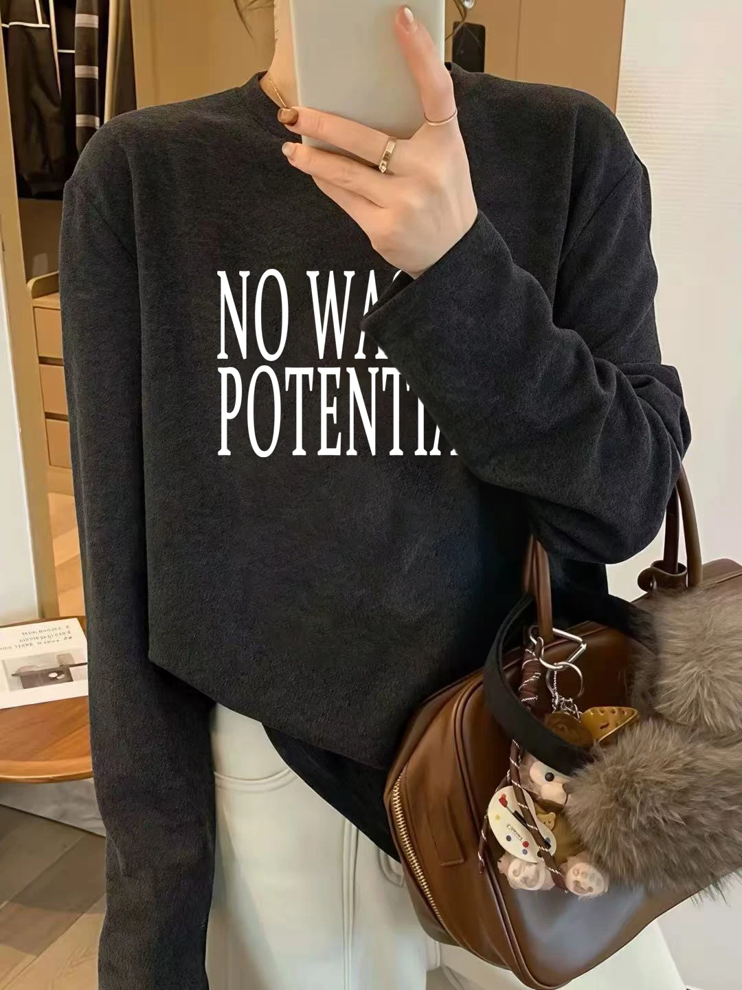 Korean Style Fleece Lined Thickened Women's Base Layer Shirt Loose Long Sleeve T-Shirt Winter Casual Comfortable Inner Wear