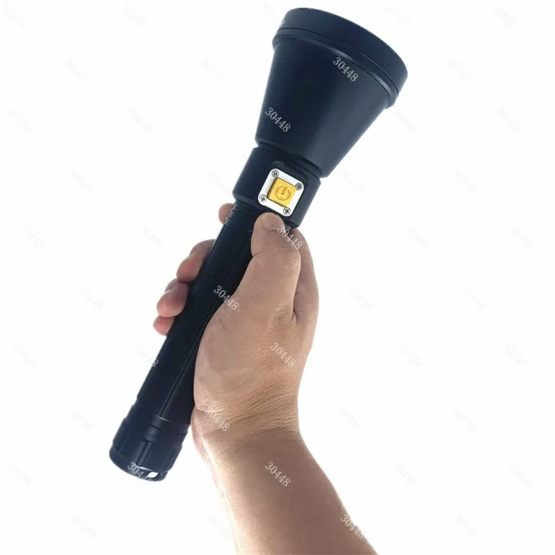 

New P90 Diving Flashlight High Power Waterproof Rechargeable Dual-Use Light for Land and Water